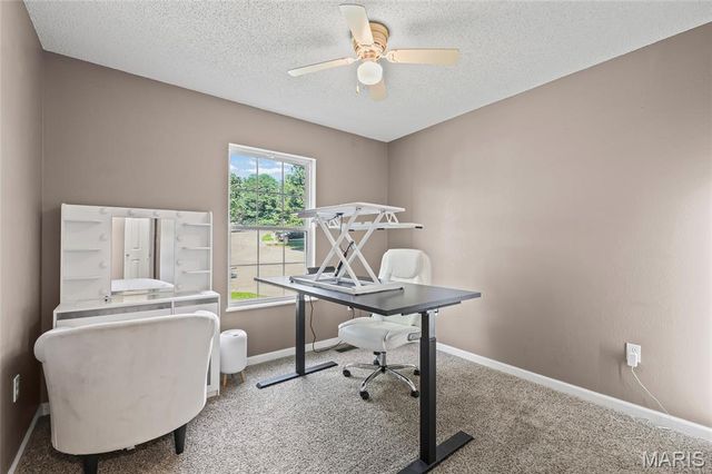 1914 McKinley Range, Festus, MO 63028