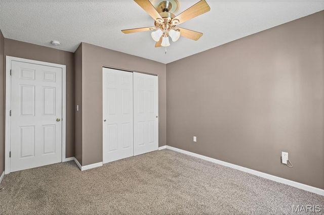 1914 McKinley Range, Festus, MO 63028