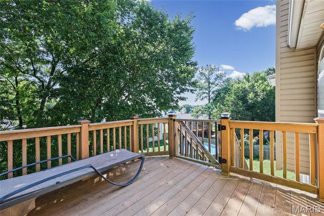 1914 McKinley Range, Festus, MO 63028
