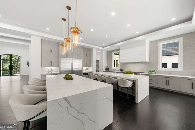 5211 Powers Ferry Road, Sandy Springs, GA 30327