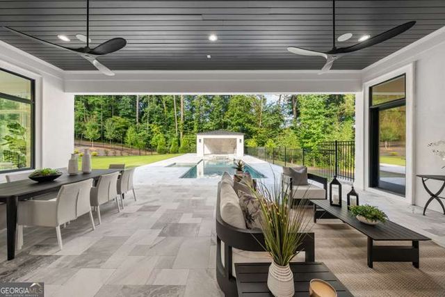 5211 Powers Ferry Road, Sandy Springs, GA 30327