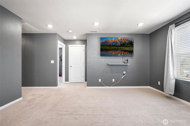 18625 110th Avenue E, Puyallup, WA 98374