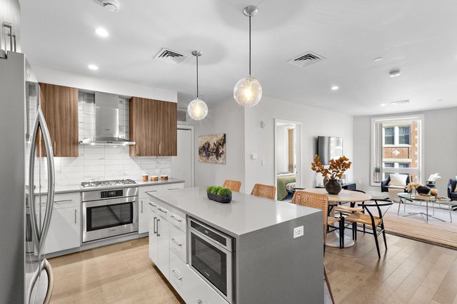 50 Symphony Rd 201, Boston, MA 02115