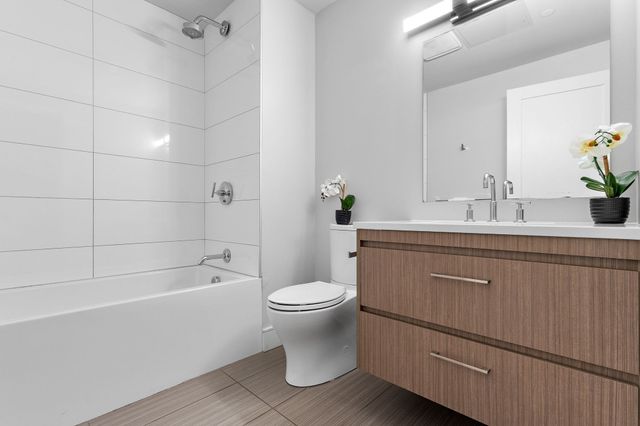 50 Symphony Rd 201, Boston, MA 02115
