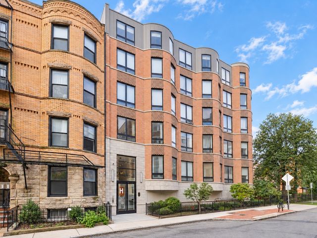 50 Symphony Rd 201, Boston, MA 02115