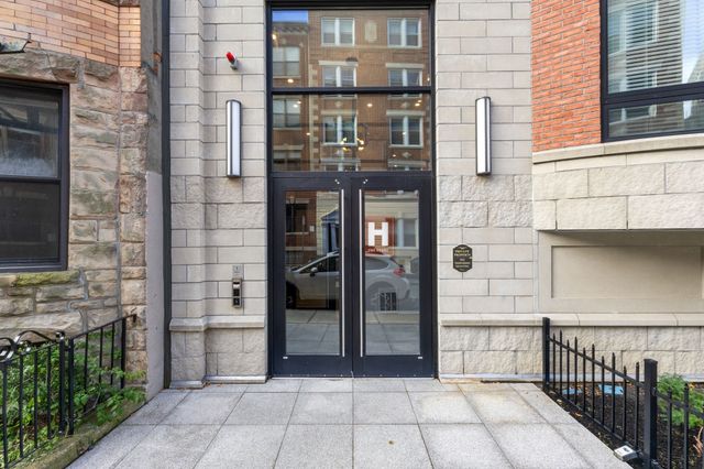 50 Symphony Rd 201, Boston, MA 02115