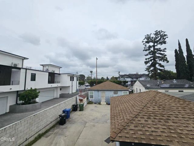 12246 Oxnard Street 2nd Fl, Los Angeles, CA 91606