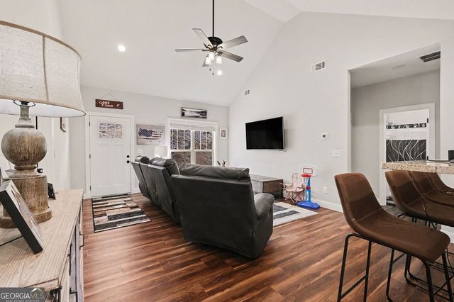 110 Rocky Branch Drive, Murrayville, GA 30564