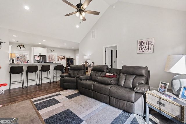 110 Rocky Branch Drive, Murrayville, GA 30564