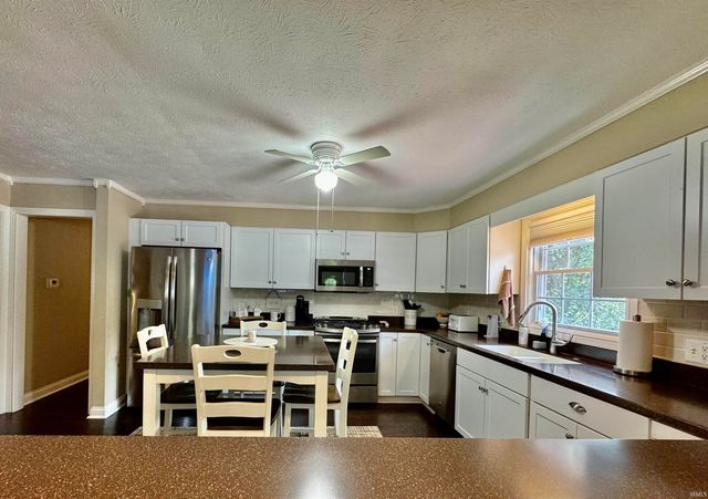 1602 N Brandywine Court, Monticello, IN 47960