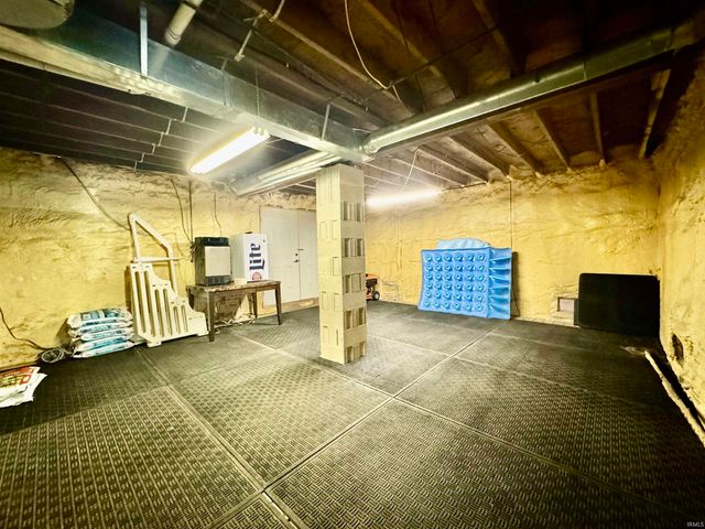 1602 N Brandywine Court, Monticello, IN 47960