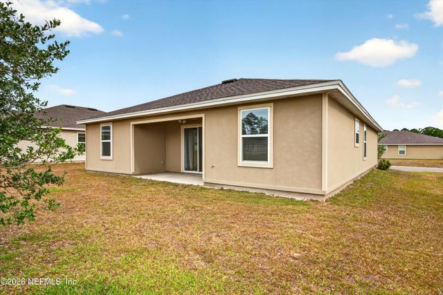 5923 CROSBY LAKE Way E, Macclenny, FL 32063