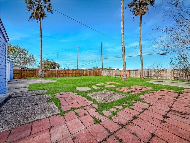 3402 Olsen Dr, Corpus Christi, TX 78411