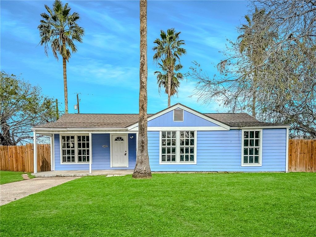 3402 Olsen Dr, Corpus Christi, TX 78411