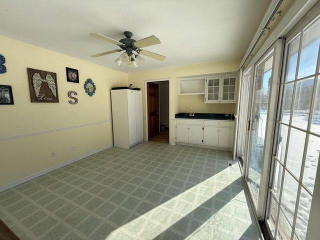 S85W19635 Colonial COURT, Muskego, WI 53150