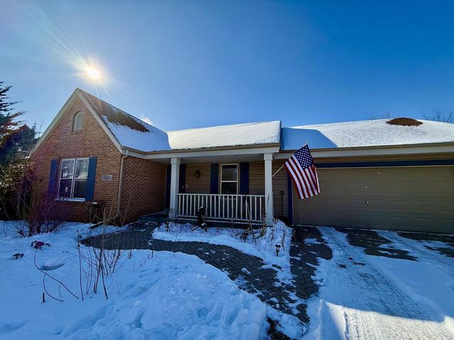 S85W19635 Colonial COURT, Muskego, WI 53150