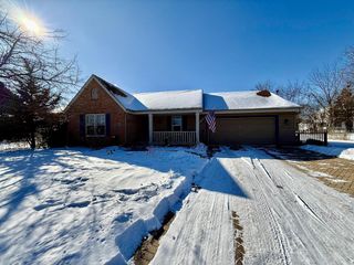 S85W19635 Colonial COURT, Muskego, WI 53150