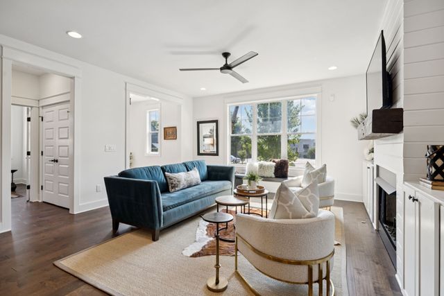 2229A 11th Ave South, S, Nashville, TN 37204