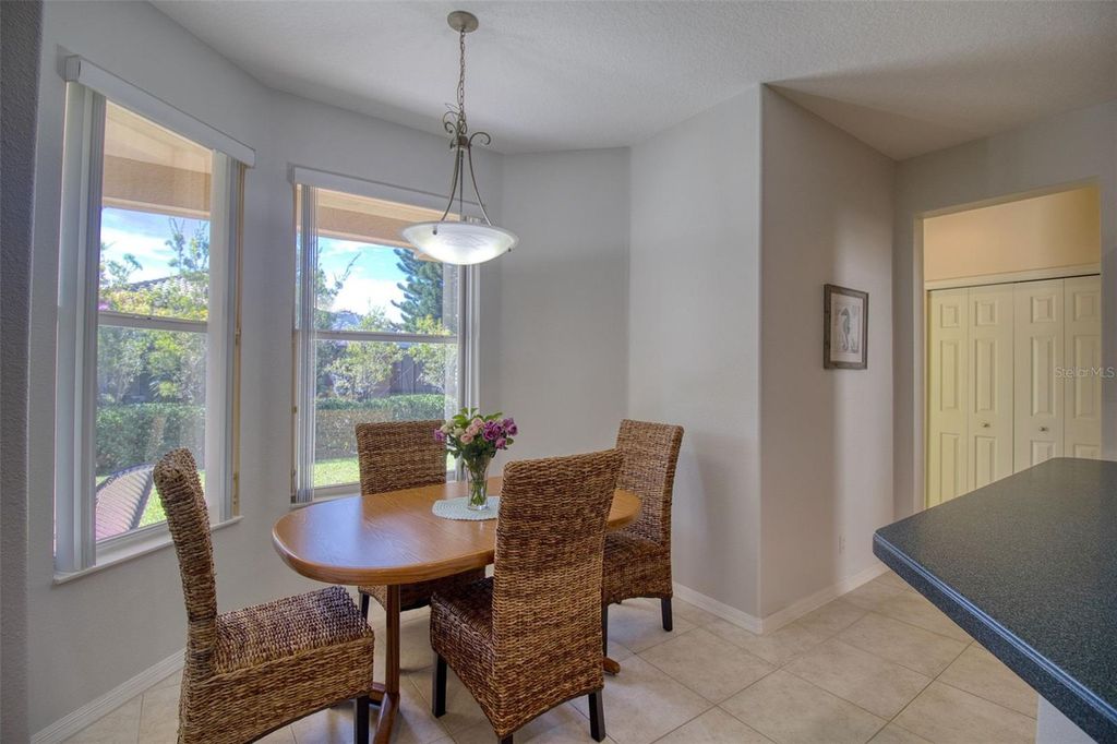 Image 20 of property listing at 2219 ELIZABETH WAY, Dunedin, FL 34698