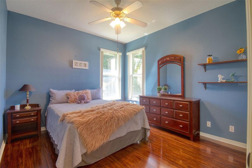 Image 27 of property listing at 2219 ELIZABETH WAY, Dunedin, FL 34698