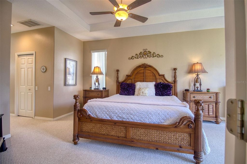 Image 31 of property listing at 2219 ELIZABETH WAY, Dunedin, FL 34698