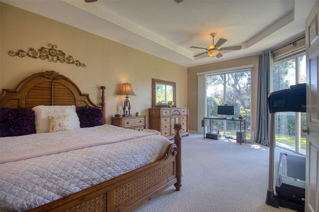 Image 32 of property listing at 2219 ELIZABETH WAY, Dunedin, FL 34698