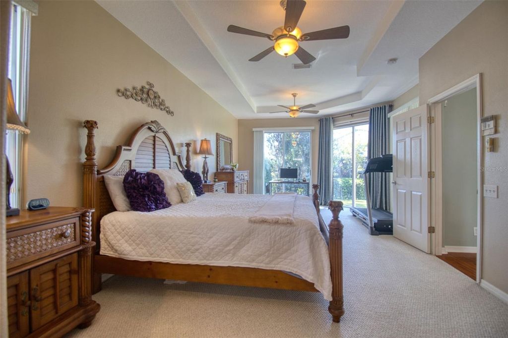 Image 34 of property listing at 2219 ELIZABETH WAY, Dunedin, FL 34698