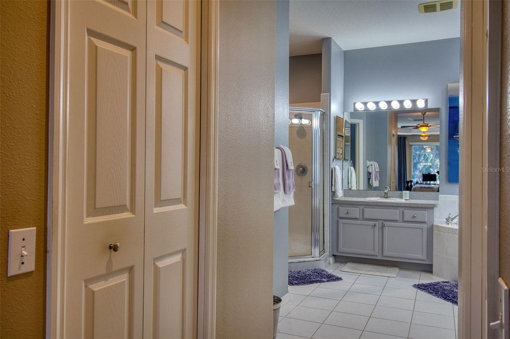 Image 35 of property listing at 2219 ELIZABETH WAY, Dunedin, FL 34698