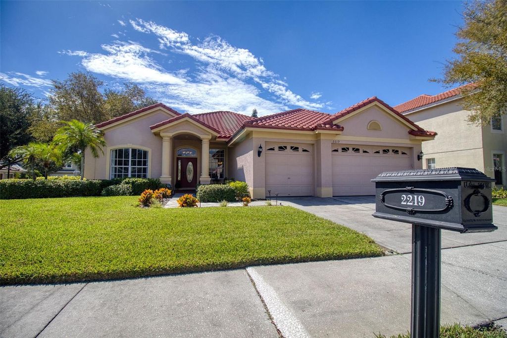 Image 44 of property listing at 2219 ELIZABETH WAY, Dunedin, FL 34698