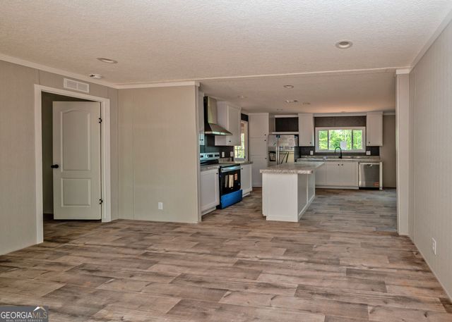 14 Sartain Drive, Commerce, GA 30530