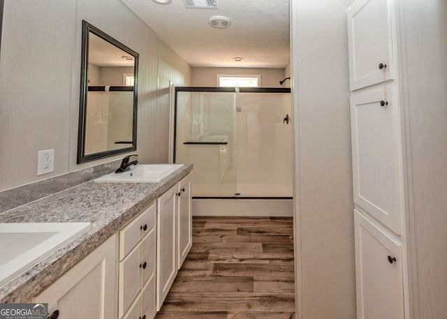 14 Sartain Drive, Commerce, GA 30530