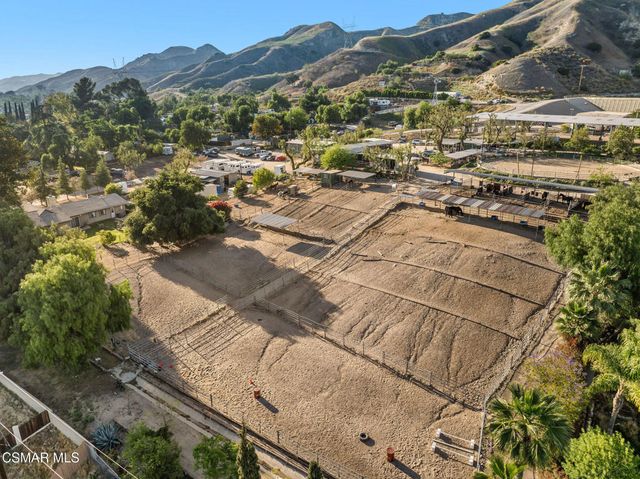 11270 Dominica Avenue, Lakeview Terrace, CA 91342