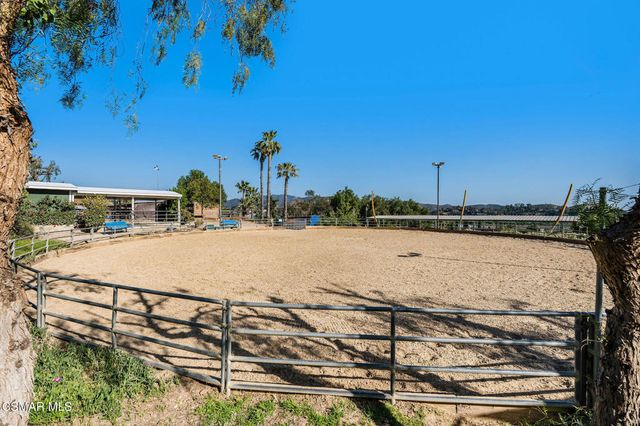 11270 Dominica Avenue, Lakeview Terrace, CA 91342