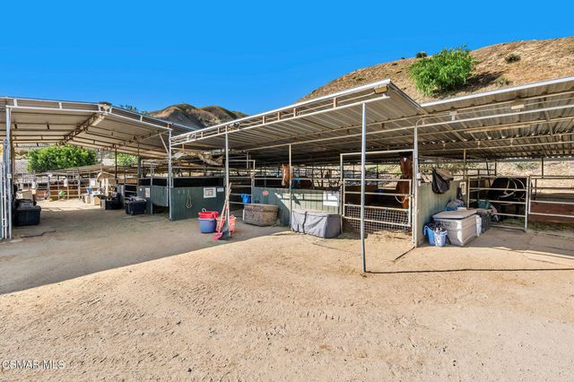 11270 Dominica Avenue, Lakeview Terrace, CA 91342