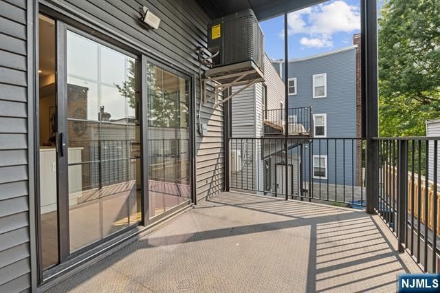 545 Palisade Avenue 2, Jersey City, NJ 07307