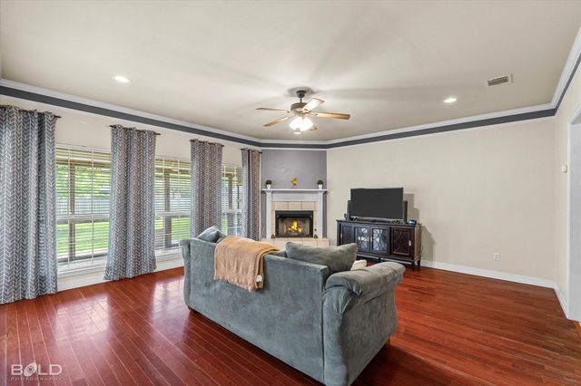 2522 Brookhaven Drive, Bossier City, LA 71111