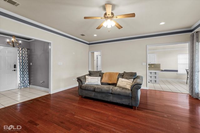 2522 Brookhaven Drive, Bossier City, LA 71111