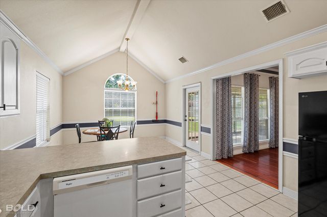 2522 Brookhaven Drive, Bossier City, LA 71111