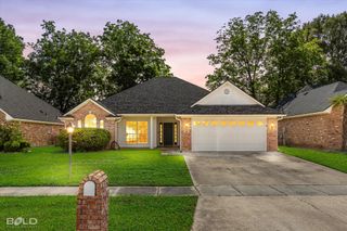 2522 Brookhaven Drive, Bossier City, LA 71111