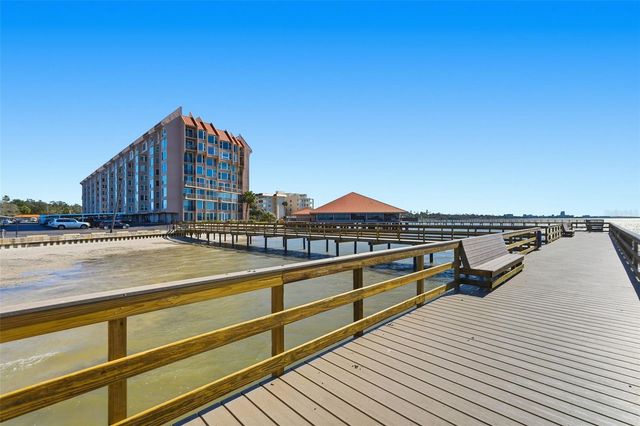 632 EDGEWATER DRIVE 135, Dunedin, FL 34698