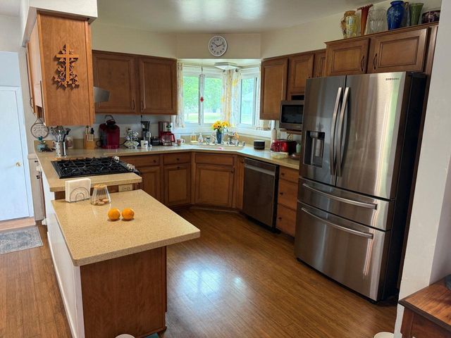 116 ROHRER STREET, Clintonville, WI 54929