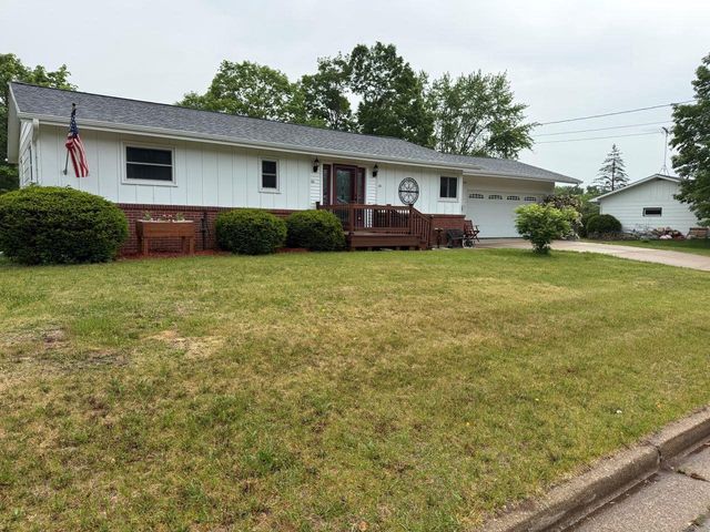 116 ROHRER STREET, Clintonville, WI 54929