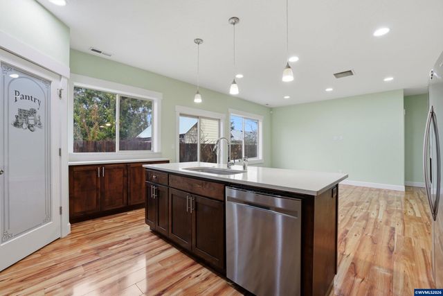 4939 Sergio Pl NE, Salem, OR 97301