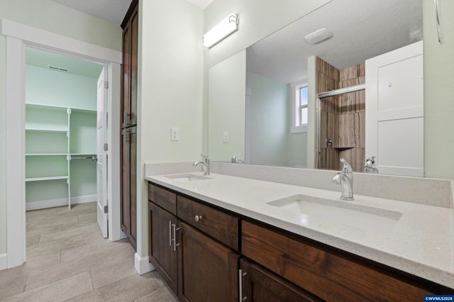 4939 Sergio Pl NE, Salem, OR 97301