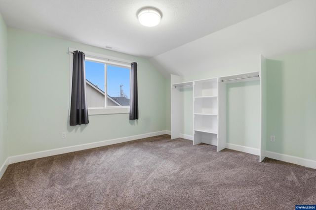 4939 Sergio Pl NE, Salem, OR 97301