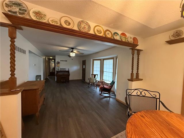 37603 E Cogswell Road, Sibley, MO 64088