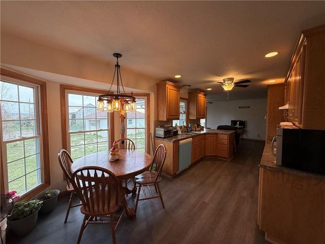 37603 E Cogswell Road, Sibley, MO 64088