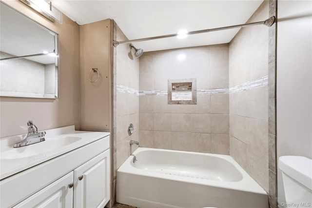 115 Argyle Avenue, Selden, NY 11784