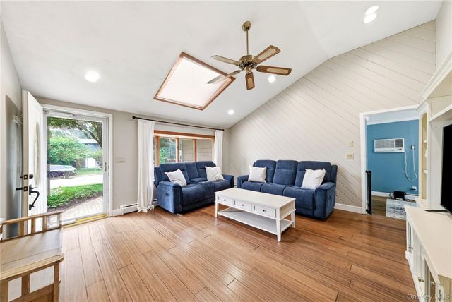 115 Argyle Avenue, Selden, NY 11784