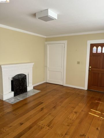 4009 Canon Ave, Oakland, CA 94602